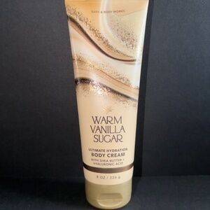 Bath & Body Works Warm Vanilla Sugar Body Cream - Gold and Cream